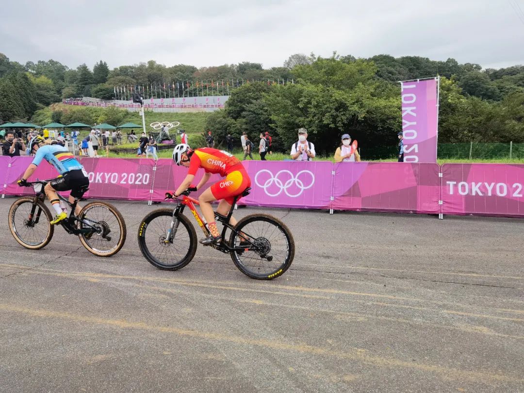 自行车花鼓尺寸表_自行车尺寸花鼓怎么安装_自行车花鼓尺寸