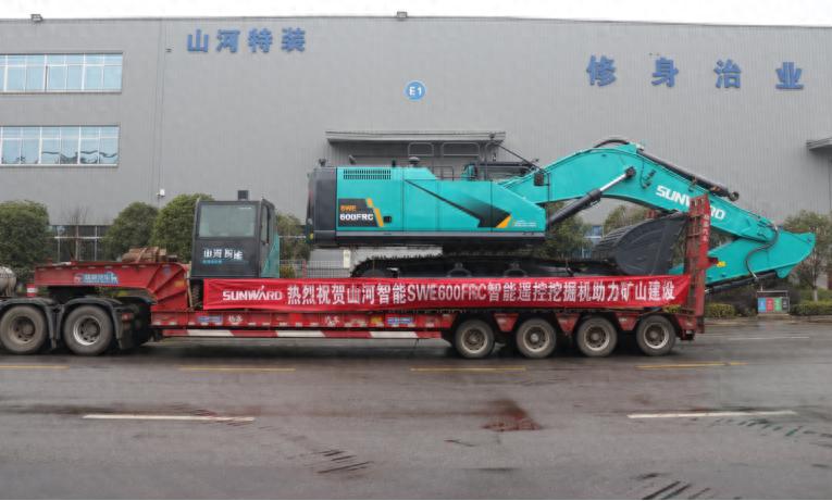 山河智能挖掘机提车作业_山河智能挖掘机价格查询_山河智能挖掘机操作教程