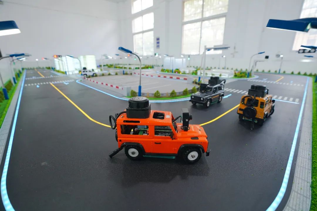 合肥工业大学智能车辆工程创新实验班_全国大学生智能车竟赛_合肥工业大学拔尖创新人才培养模式