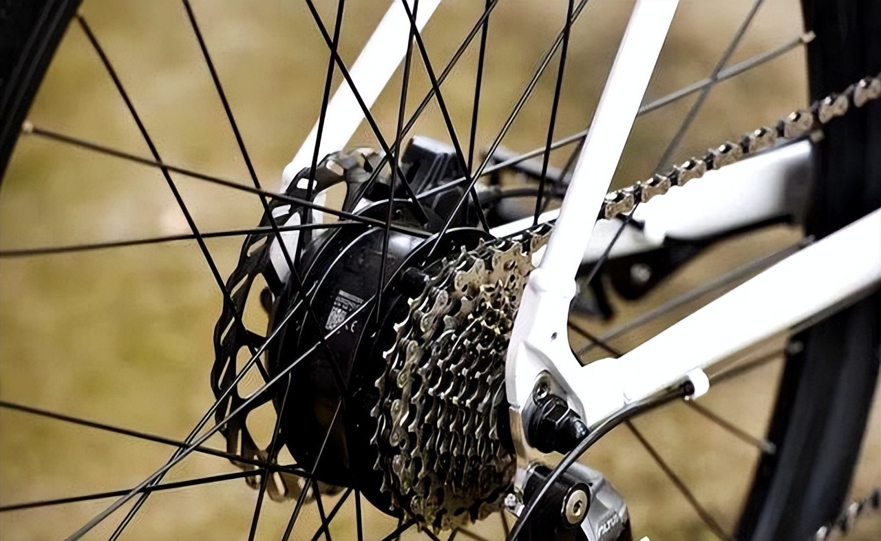 公路车通勤_折叠车地铁通勤_捷安特2025款自行车