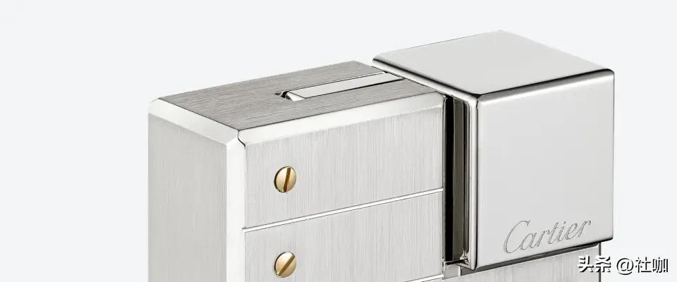 Zippo打火机收藏价值_都柏特打火机拉丝机身_zippo加油能用多久