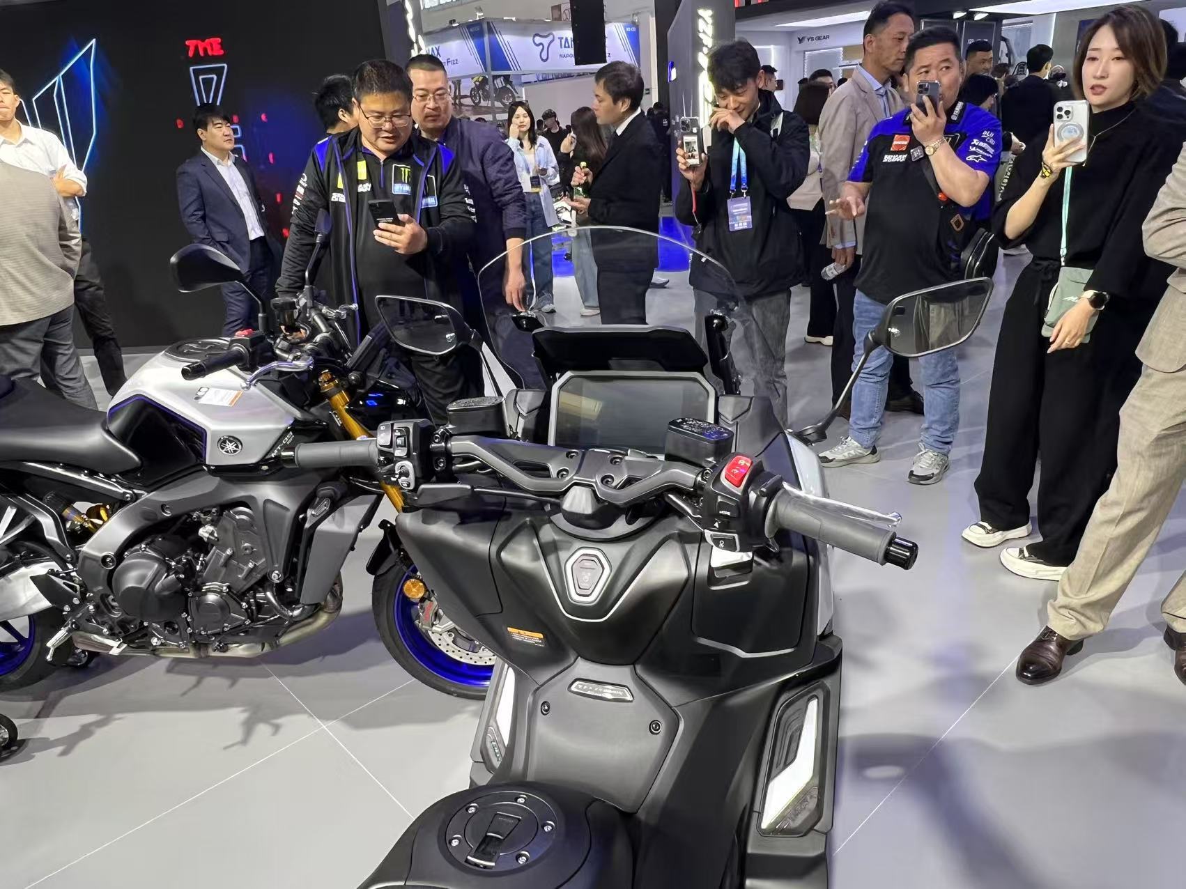 2025款雅马哈R3评测_15款美利达r903_雅马哈MT-03配置解析