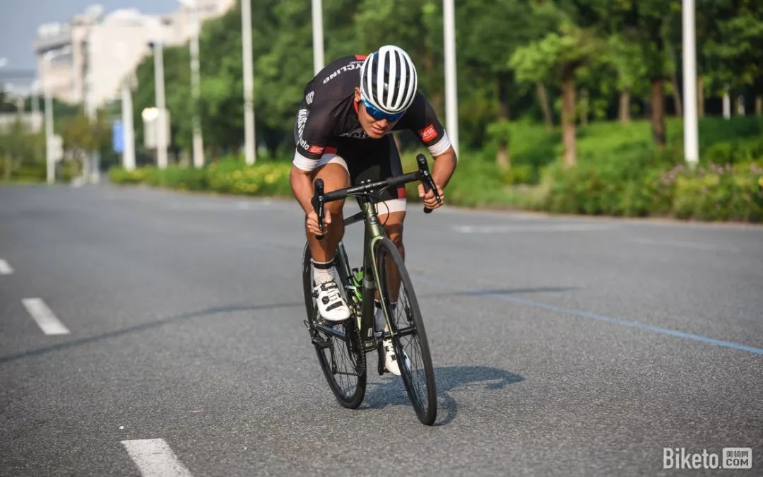 新一代公路车性能分析_cannondale报价_Cannondale CAAD13评测