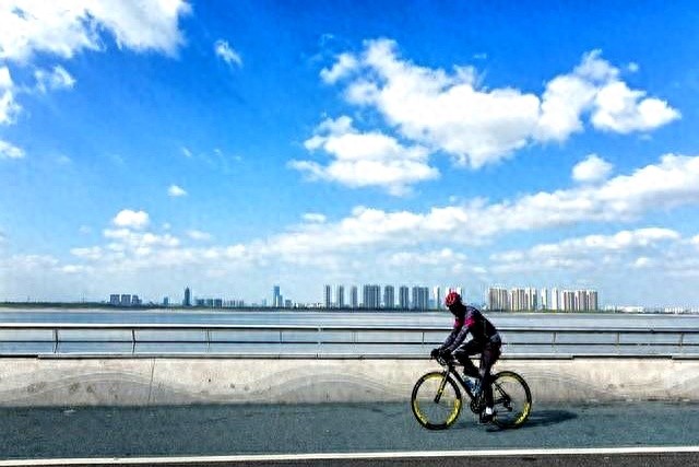 暗网下载 骑自行车锻炼最需要注意一些什么？—— 来自老骑士的“避坑指南”