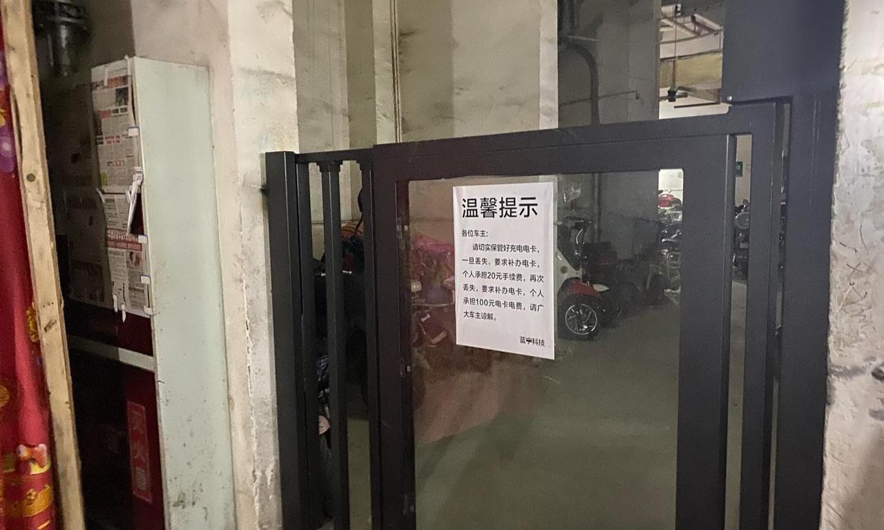 智能车库是什么工作_我爱我车智能车库价格_智能车车库规格