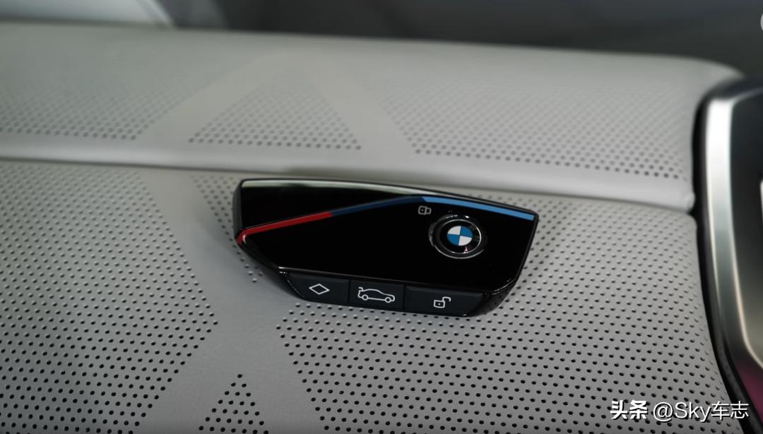 宝马7系智能车钥匙_宝马的智能车钥匙_宝马车智能钥匙车系