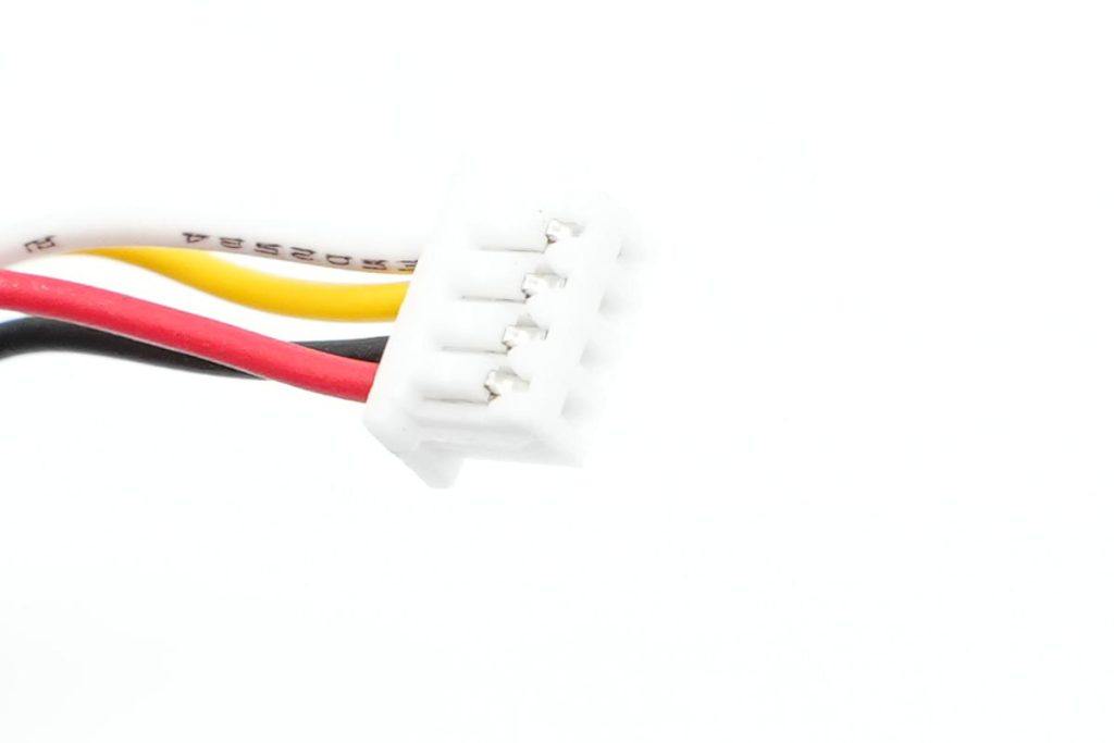 机乐堂车载蓝牙发射器拆解_智能蓝牙gps定位车充_机乐堂带线款多端口车载蓝牙发射器