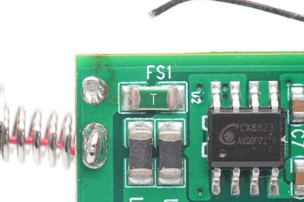 智能蓝牙gps定位车充_机乐堂带线款多端口车载蓝牙发射器_机乐堂车载蓝牙发射器拆解