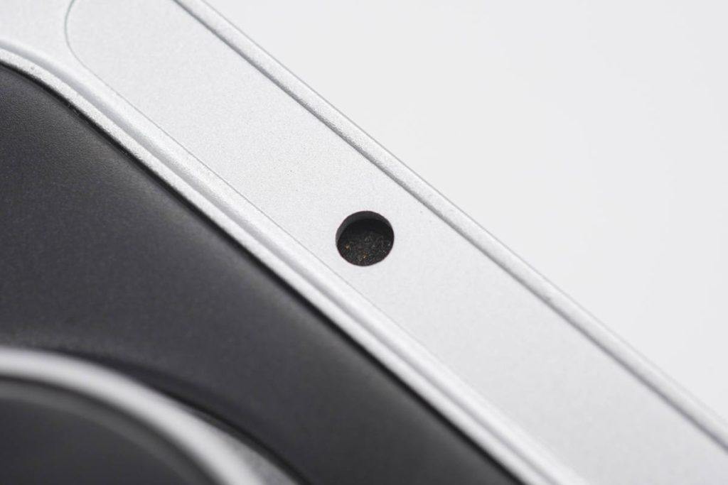 机乐堂带线款多端口车载蓝牙发射器_智能蓝牙gps定位车充_机乐堂车载蓝牙发射器拆解