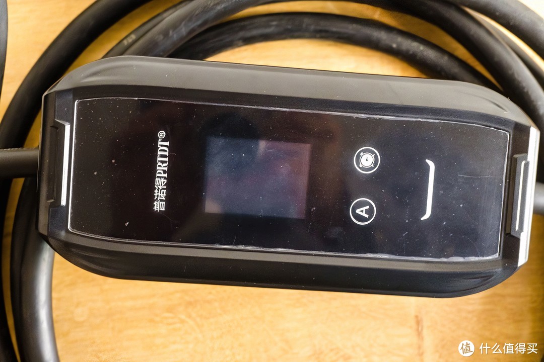 智能蓝牙gps定位车充_随车充模式2_随车充缆上控制与保护装置