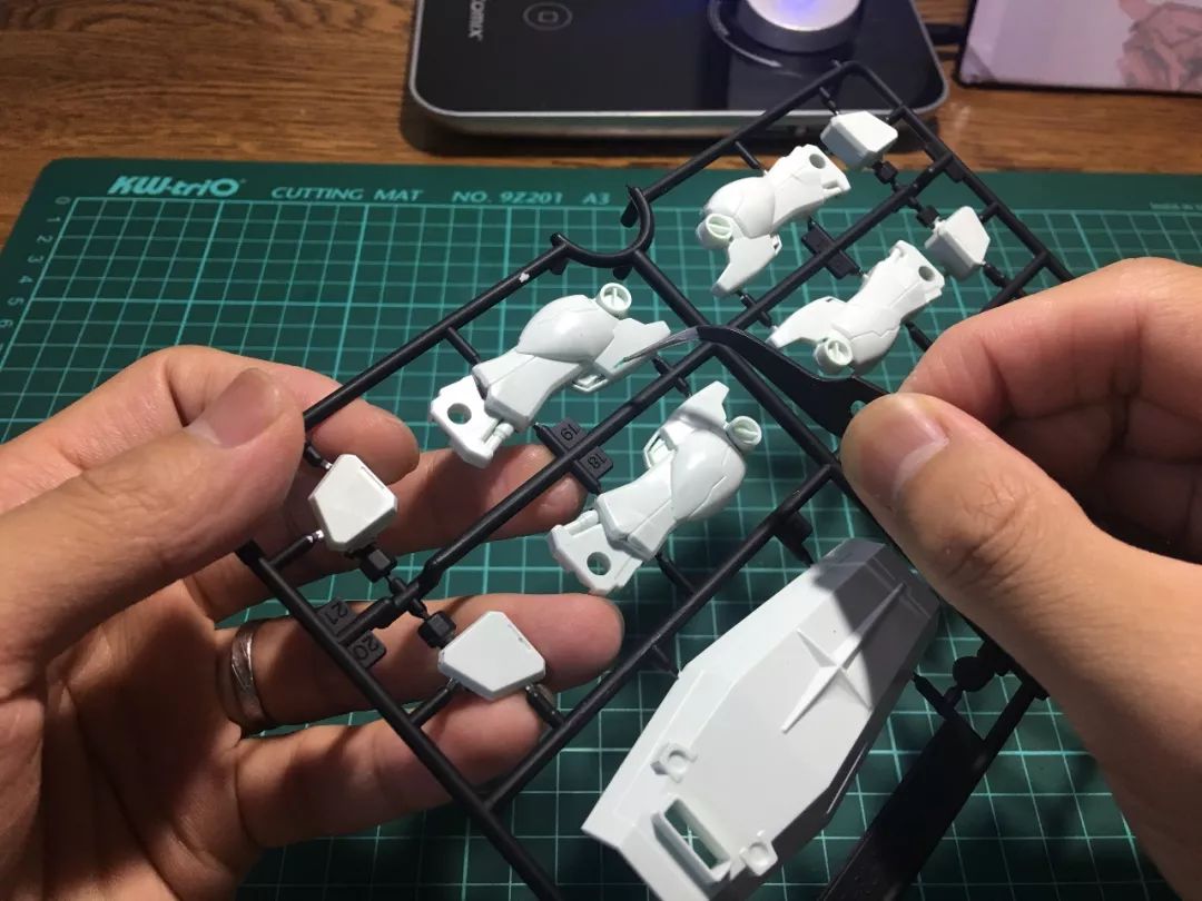 zippo蚀刻教程_zippo自己动手蚀刻_蚀刻工艺zippo好不好