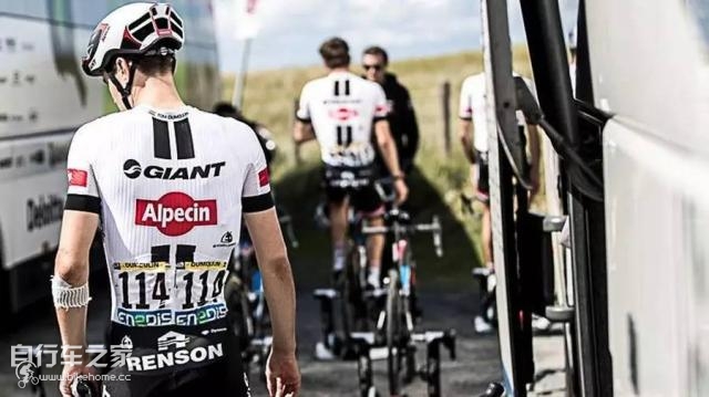 飞轮斗士动画叫什么名字_飞轮斗士百度百科_飞轮斗士