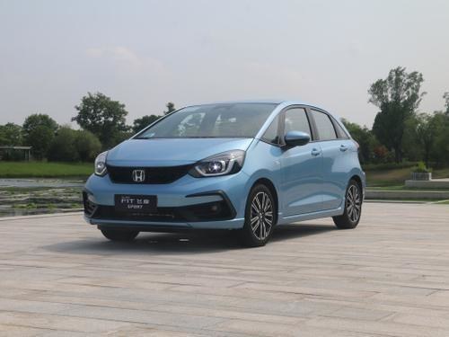 星空综合体育app下载 如何看待摩托车前刹碟刹后刹鼓刹的设计选择？