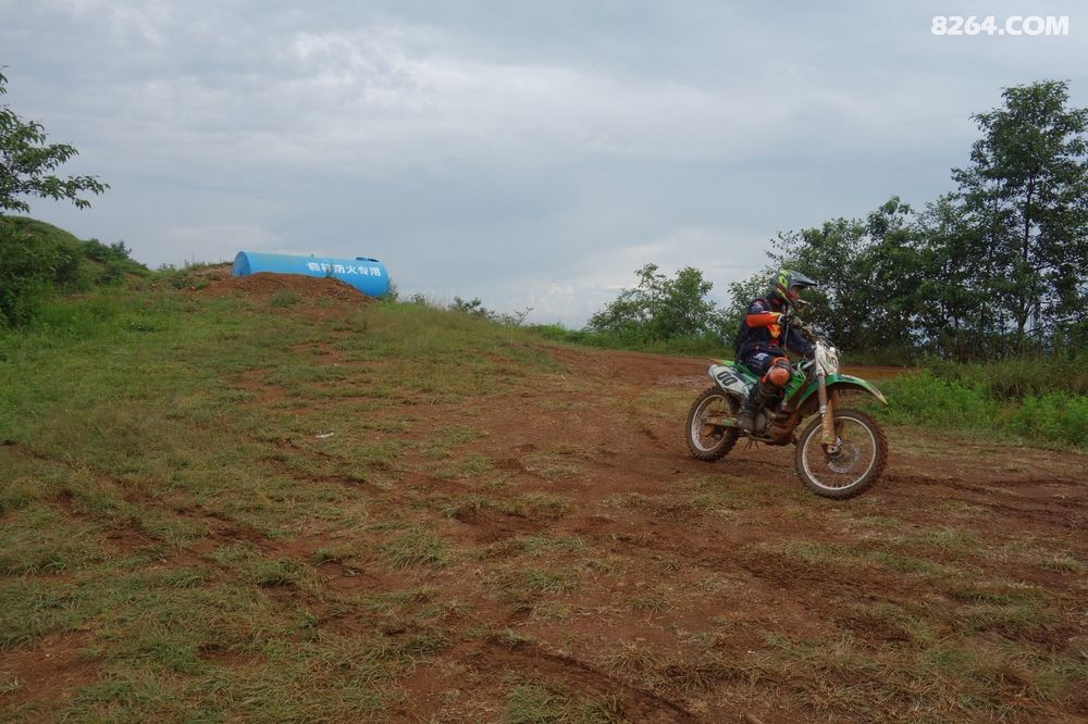 大行自行车哪个型号好_折叠自行车试车体验_小折叠自行车运动性能