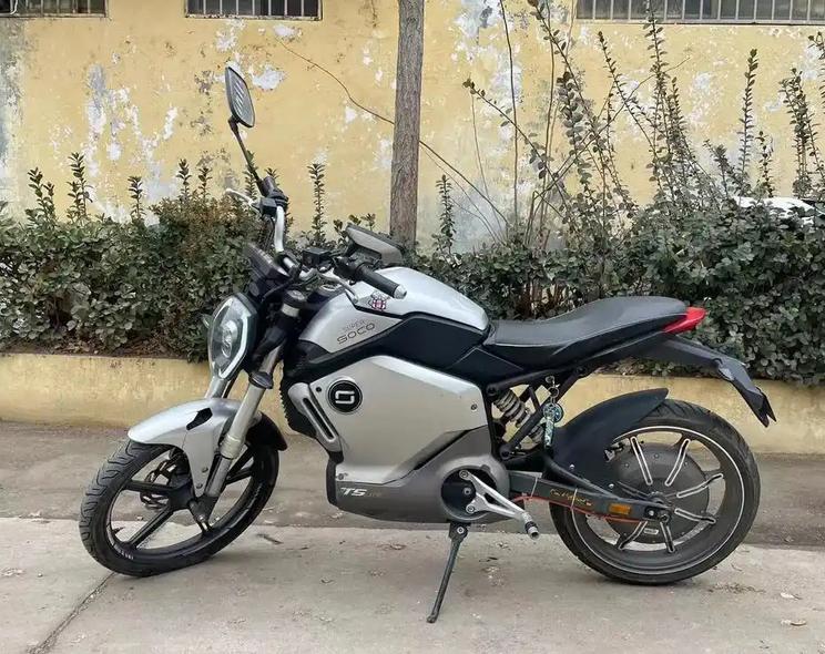 绿源电动摩托车评测_博世电机和雅迪电机哪个好_电动摩托车品牌排行榜