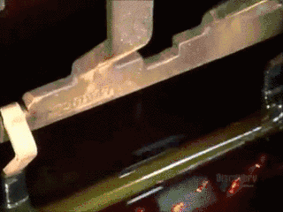 zippo打火机棉芯怎么换_zippo打火机换棉花_zippo打火机换棉芯多少钱