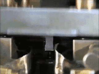 zippo打火机棉芯怎么换_zippo打火机换棉花_zippo打火机换棉芯多少钱