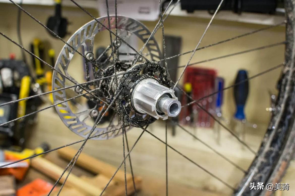 山地车公路车飞轮齿比选择_自行车飞轮工作原理_山地车换个塔基多少钱