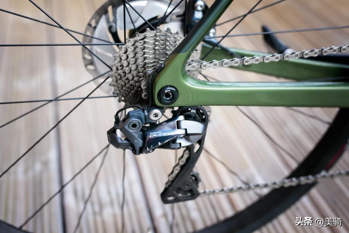 自行车飞轮工作原理_山地车公路车飞轮齿比选择_山地车换个塔基多少钱