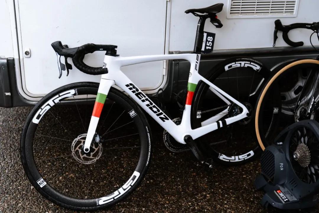 UCI自行车涂装技术_cannondale 2025_国际自行车联盟世界锦标赛