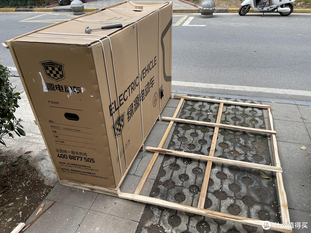 博世电机和雅迪电机哪个好_新国标电动车参数对比_绿源K5电动车选购