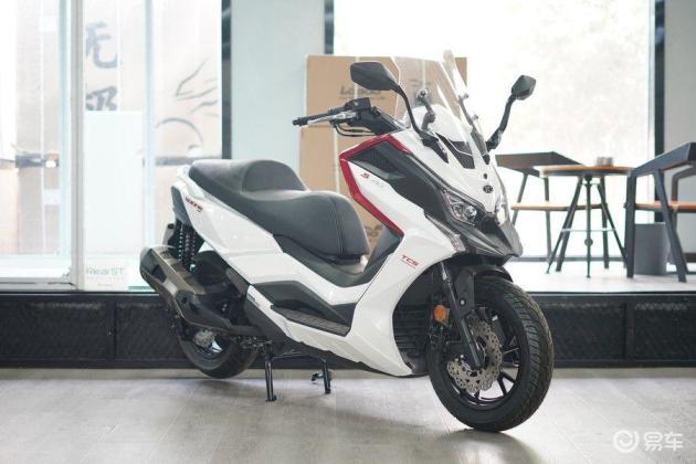 星空·体育中国官方网 光阳新款赛艇S350降价3000元上市