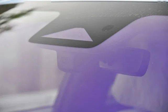 车载摄像头技术入门介绍_主流车型车载摄像头搭载方案优劣比较_智能车摄像头图像采集