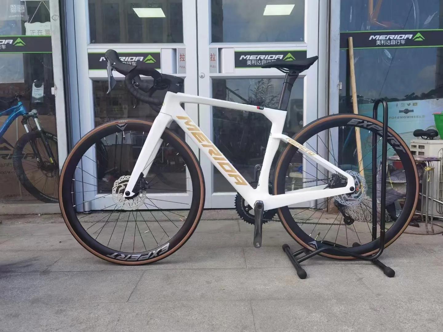 美利达瑞克多1000深度解析_美利达各系列区别_万元碳纤维公路车