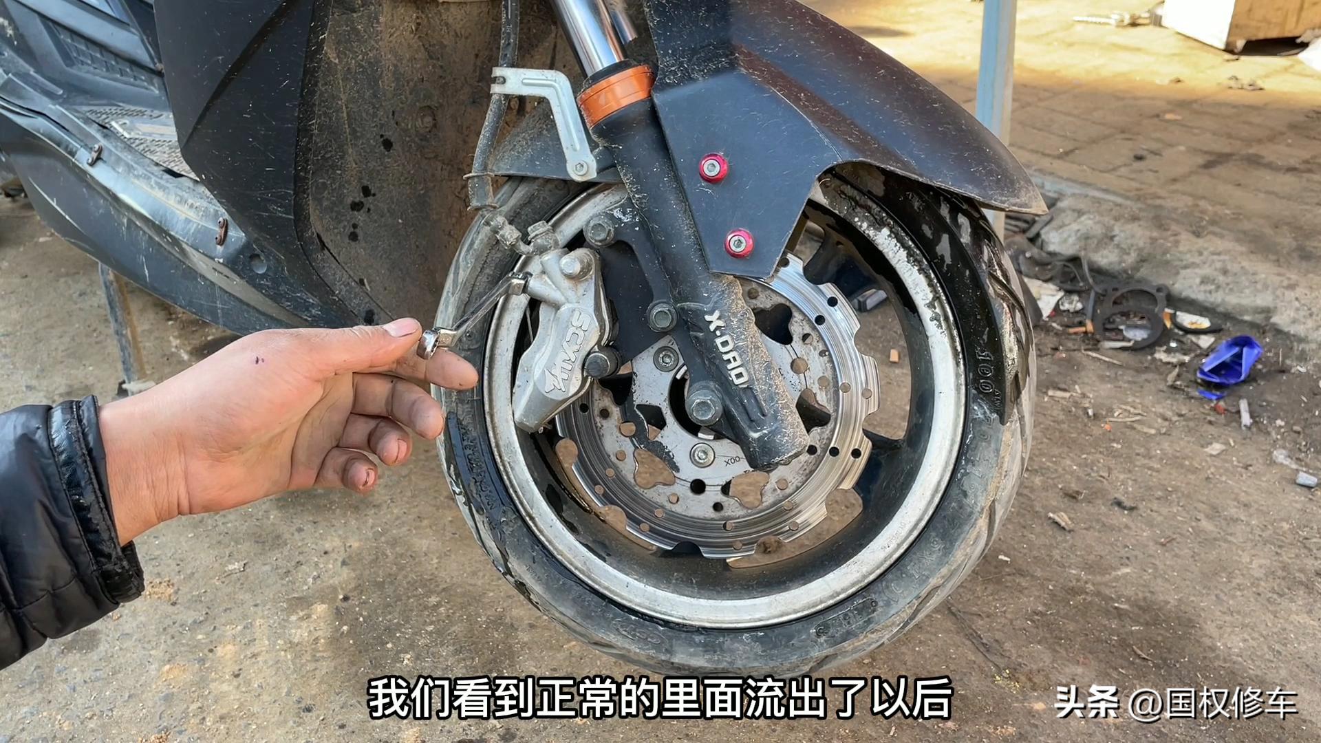 电动车刹车选择_电动车鼓刹图片_前碟后鼓刹车优缺点