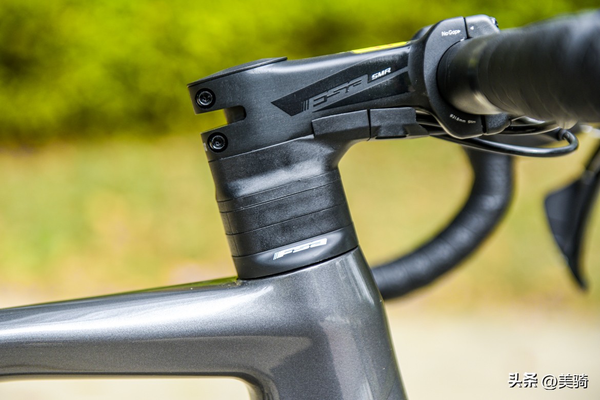 美利达斯特拉第五代碳纤维公路车_美利达车架号几位_美利达斯特拉CARBON性价比评测