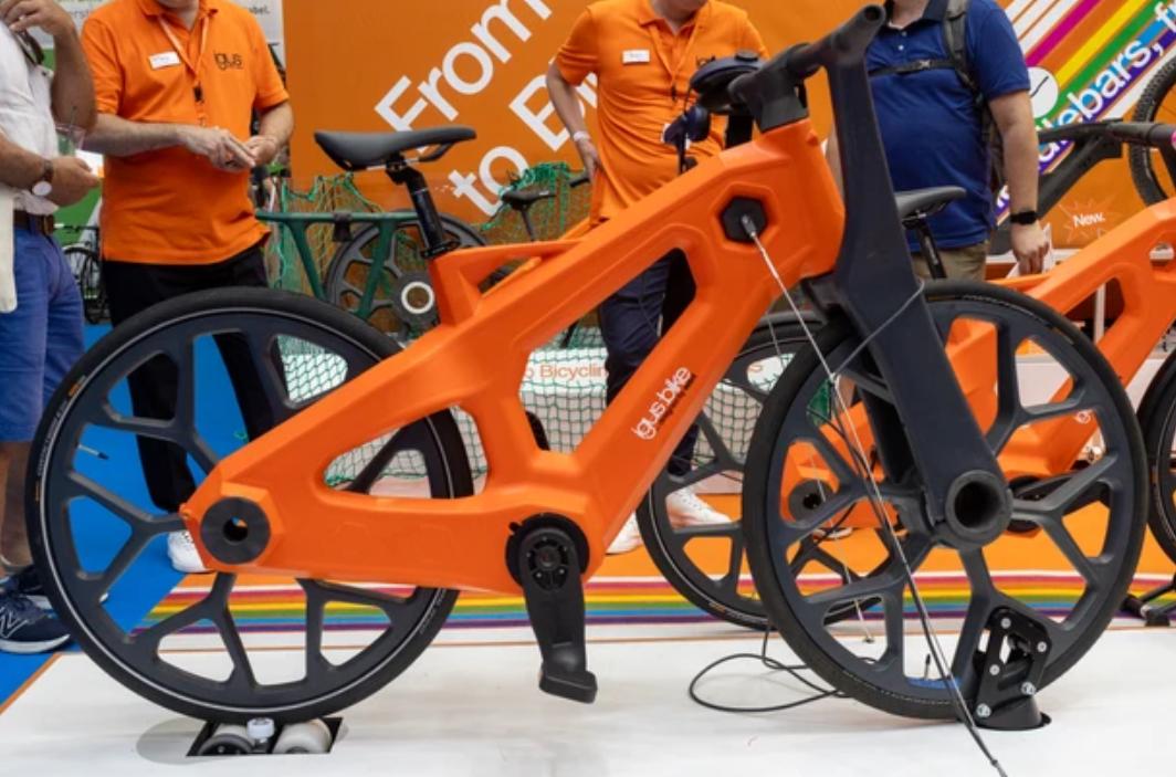 欧展3D打印钛合金公路车_2023年欧洲自行车展最新产品_cannondale 2025