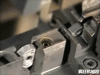 Zippo打火机防风技术_Zippo打火机历史起源_zippo有收藏价值吗