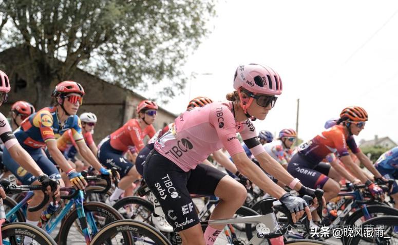 环法女子车队自行车品牌_女子职业自行车赛配置_cannondale 2025