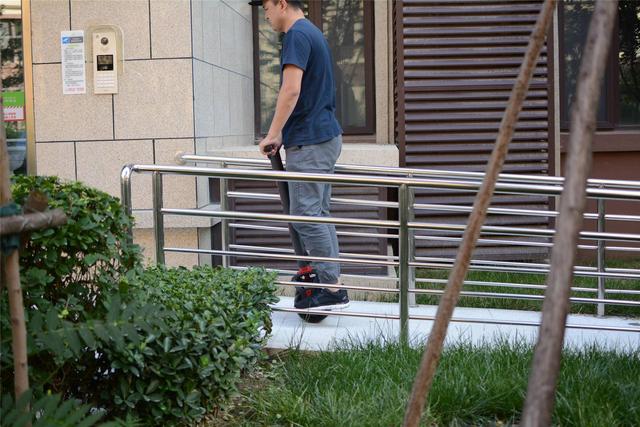 独轮平衡车如何控制_平衡智能车独轮车价格_独轮智能平衡车