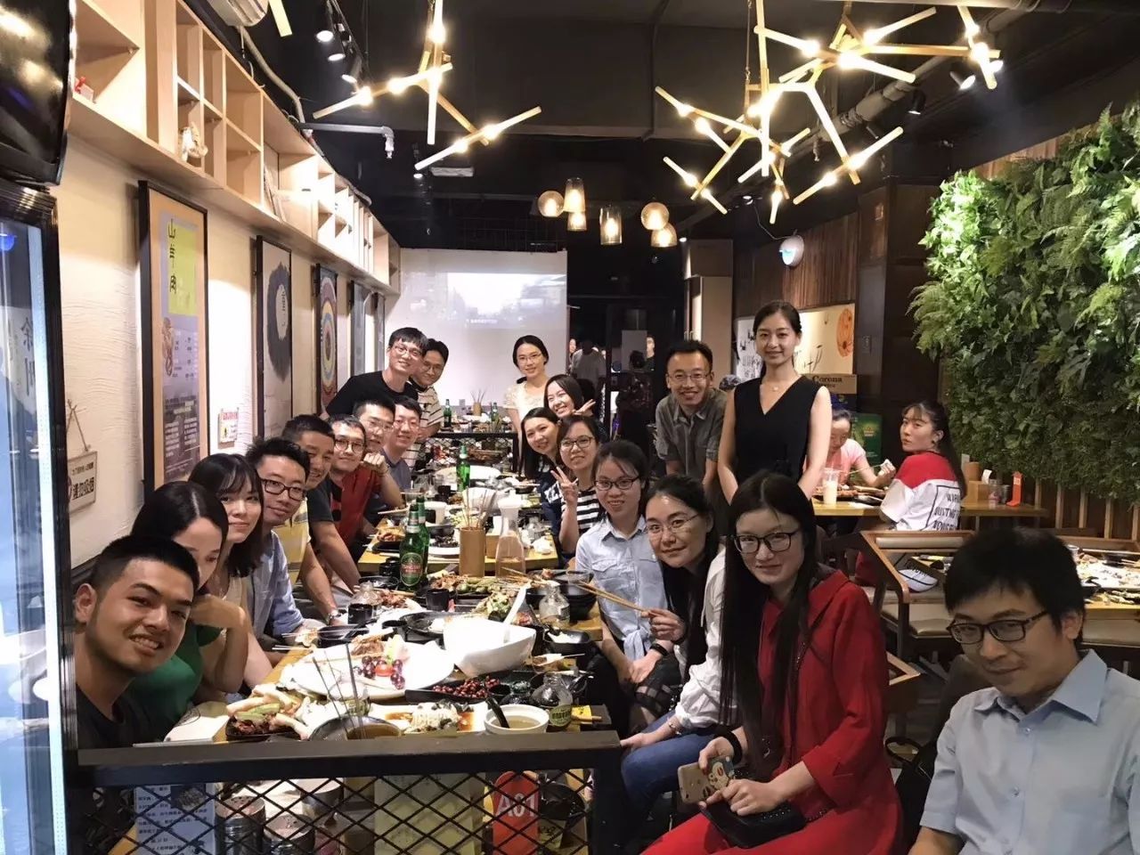 学霸合伙开烧烤店_烧烤合伙人_合伙烧烤店取名字