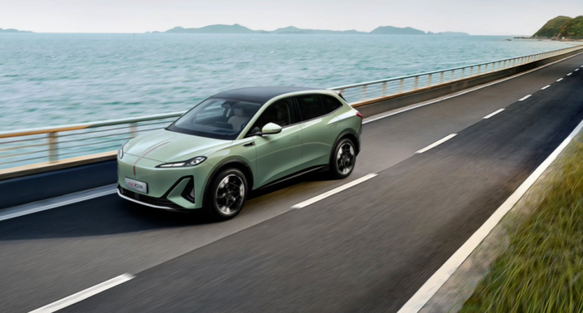 豪车智能掌控_红旗司南智驾系统解析_中国豪华新能源车高阶智驾技术