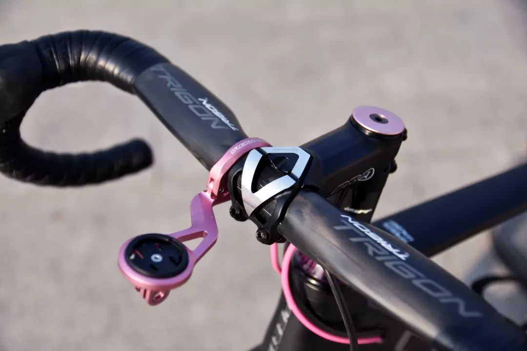 野兽骑行UNICORN爬坡架_全隐藏走线公路车改装_公路车怎么改装