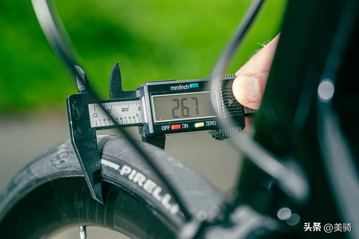 山地车气叉打气筒_山地车气叉打气视频_山地车气叉打气