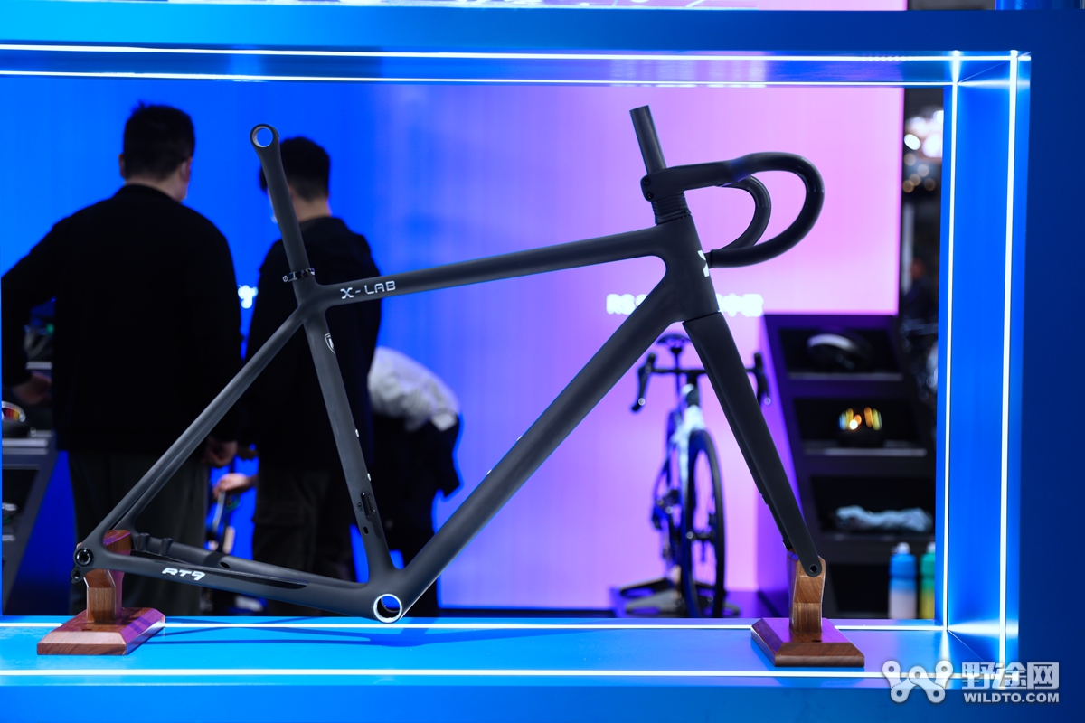 cannondale supersix_中国自行车展览会 2023 公路车 新品发布_禧玛诺 CUES LINKGLIDE 技术展示