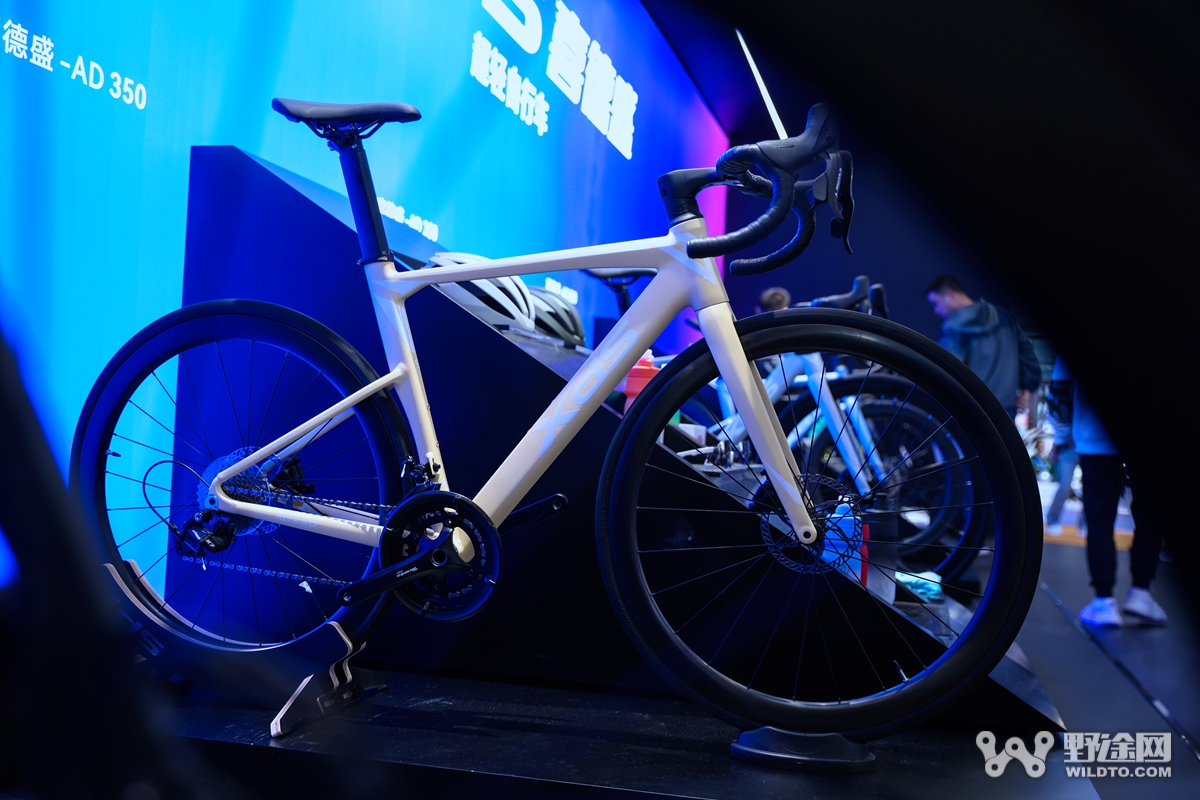 禧玛诺 CUES LINKGLIDE 技术展示_中国自行车展览会 2023 公路车 新品发布_cannondale supersix