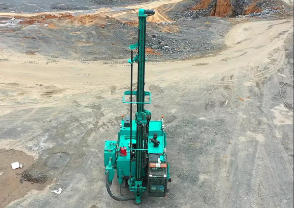 山河智能挖掘机操作教程_山河智能挖机报价表80_山河智能挖掘机提车作业