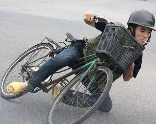 发动机启动技巧_发动机冲程飞轮的作用_如何正确启动车辆