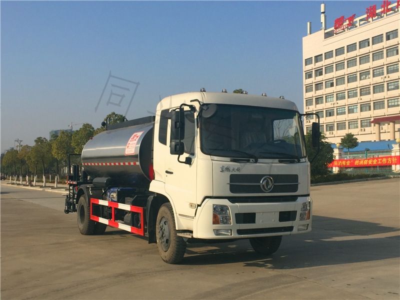 8立方全智能沥青洒布车新配置,沥青洒布车全新智能控制系统