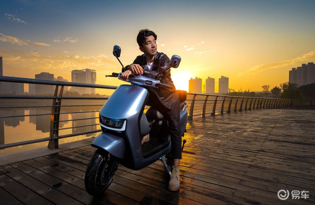 小刀电动车品牌优势_国产电动车品牌排行榜_绿能电动车是品牌吗