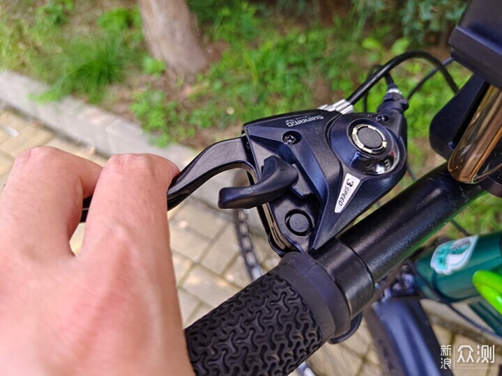 自由骑行来记录新手第一款变速自行车的细节_新浪众测