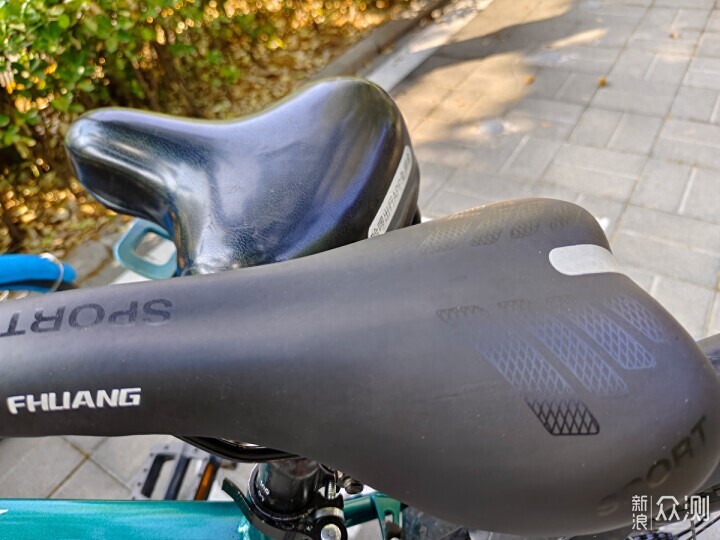 自由骑行来记录新手第一款变速自行车的细节_新浪众测
