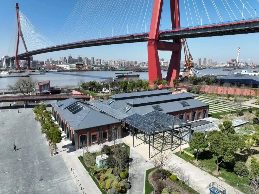 浦东滨江工业遗产_上海工业遗产改造案例_浦东滨江自行车道