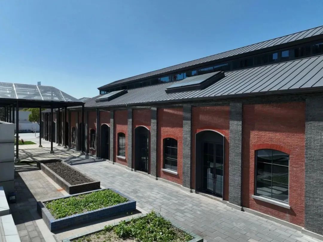 浦东滨江工业遗产_上海工业遗产改造案例_浦东滨江自行车道