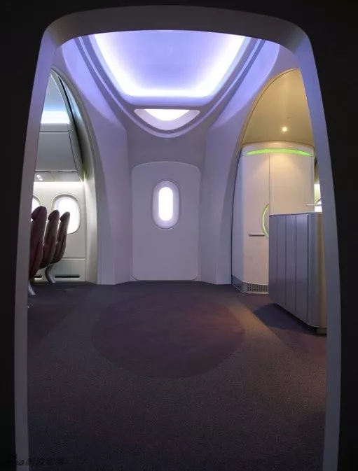 太堵了，打个“飞的”去上班如何？