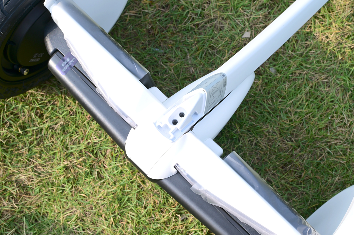 小米九号平衡车 动态稳定原理 便携性分析_智能平衡车 原理